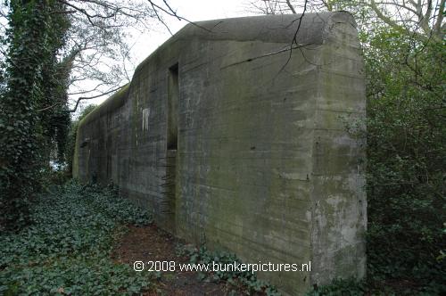 © bunkerpictures - Type 622 personnel bunker
